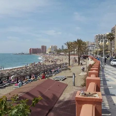 Al Lado De La Playa *